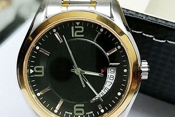 天津欧米茄表玻璃花了维修多少钱