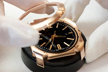 天津欧米茄钢带生锈