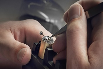 天津欧米茄石英表配什么电池