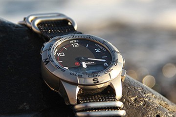 天津欧米茄手表表带表圈